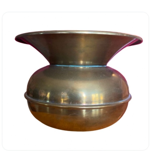 vintage brass spittoon - Picture 1 of 5